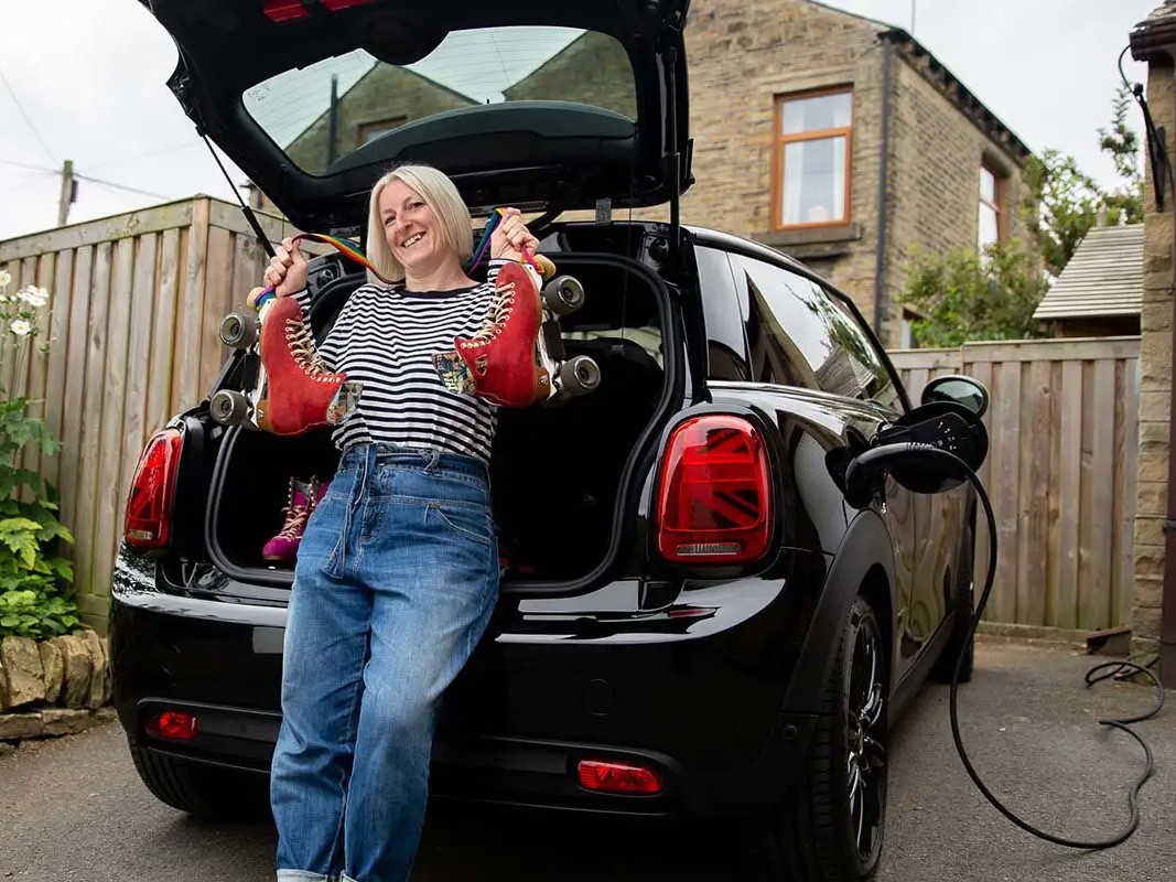 MINI Priče o e-mobilnosti - Iola - prostor